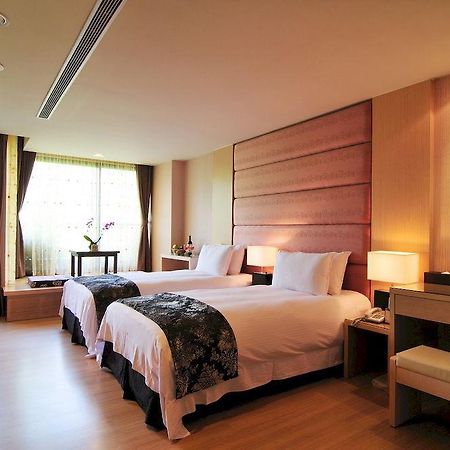 Tai-Yi Red Maple Resort Puli Esterno foto