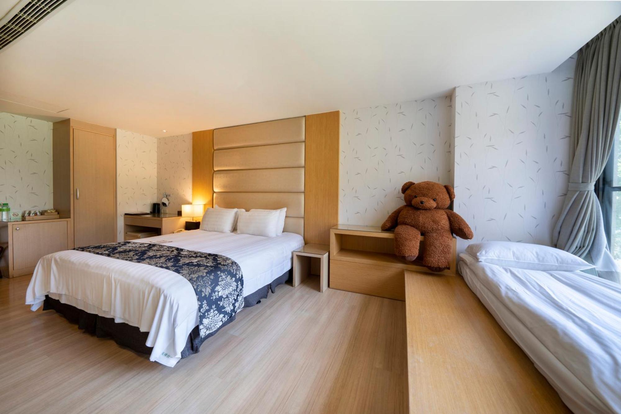 Tai-Yi Red Maple Resort Puli Esterno foto